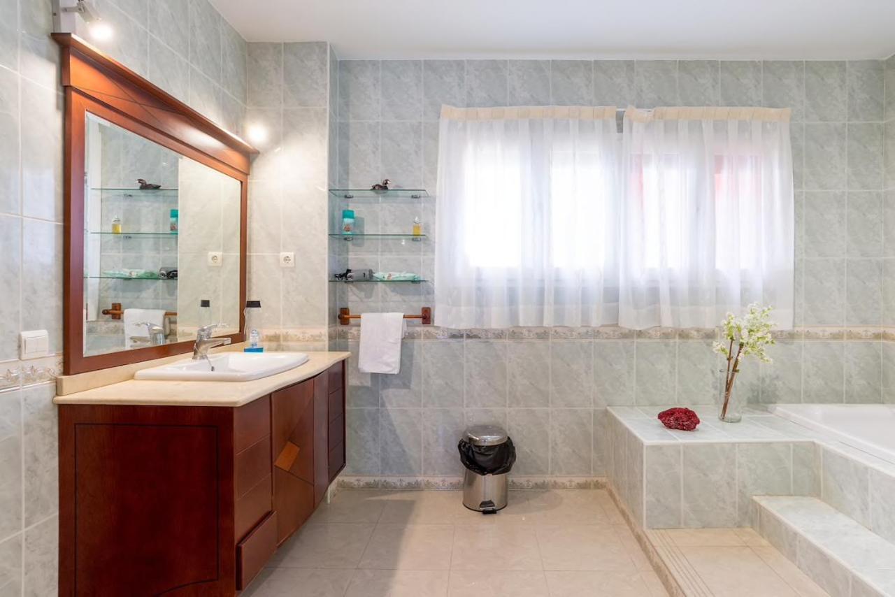 Livemalaga Terrace & Beach Grand House Εξωτερικό φωτογραφία